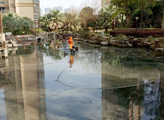大同景观池淤泥清理